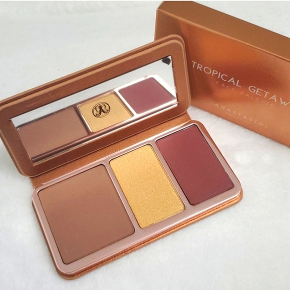 Anastasia Beverly Hills ABH TROPICAL GETAWAY Face Palette in Deep - Picture 2 of 12